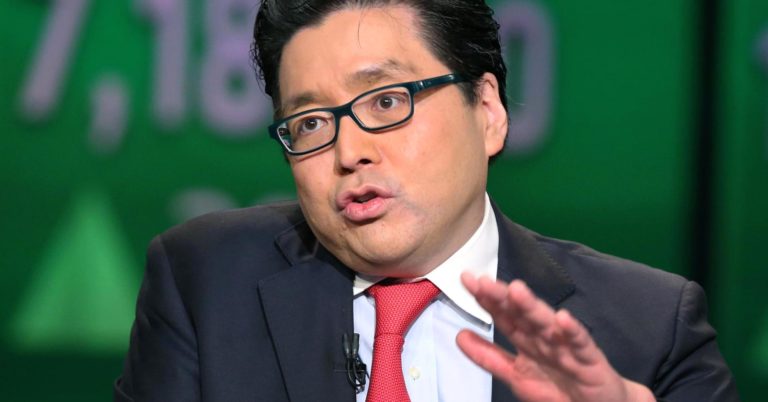 Struggling bitcoin will double by mid-year, Wall Street’s Tom Lee says