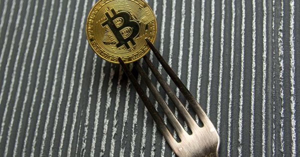 Two Things That Don’t Mix Well: Bitcoin Rehypothecation And Chain Forks