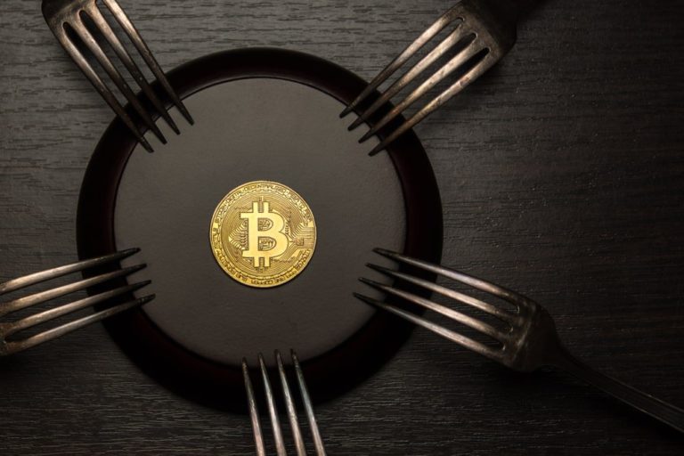 Lawsuit: Crypto Heavyweights Bitmain & Roger Ver Hijacked Bitcoin Cash
