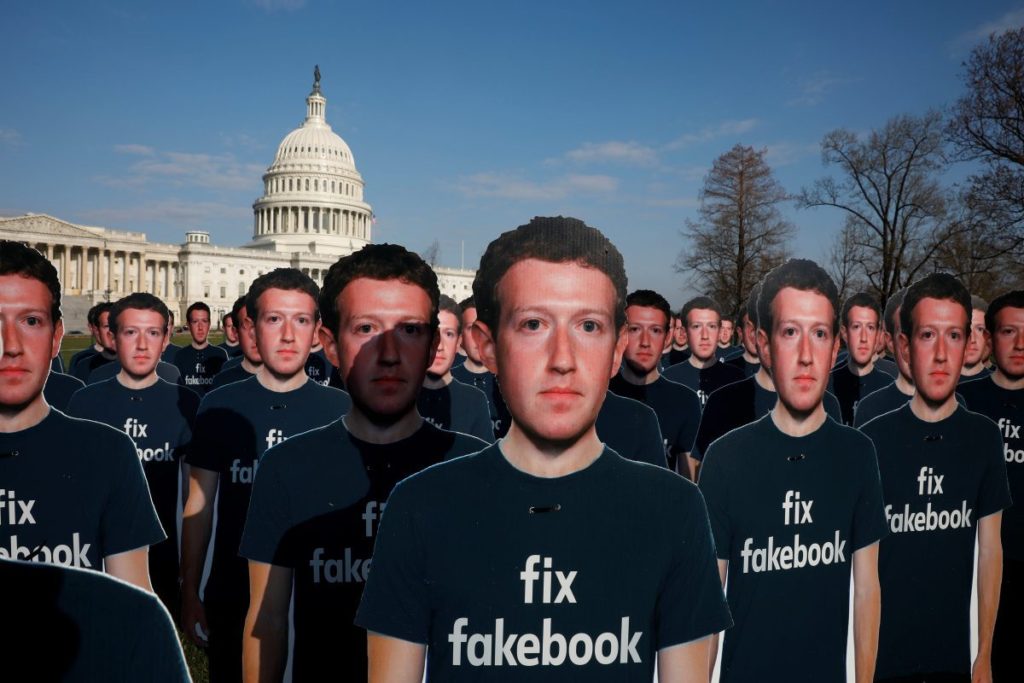 Facebook dating app controversy disrupts Zuckerberg’s upcoming trip to woo Europeans | VentureBeat