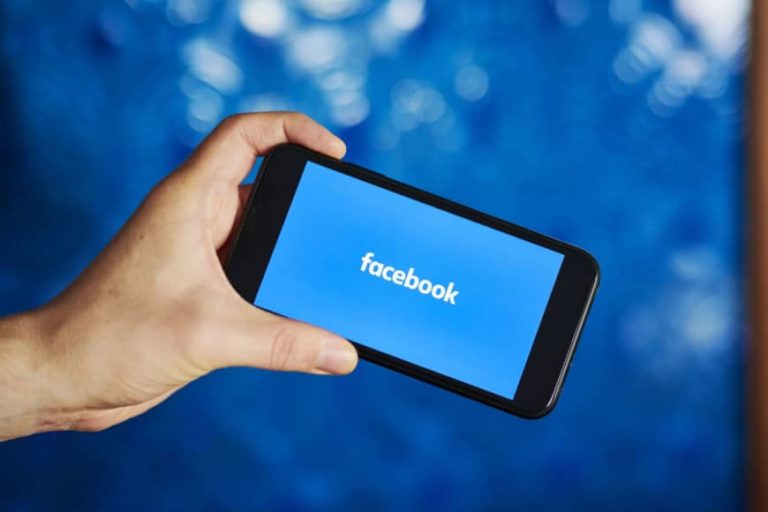 Facebook weighs Libra revamp to win over reluctant regulators