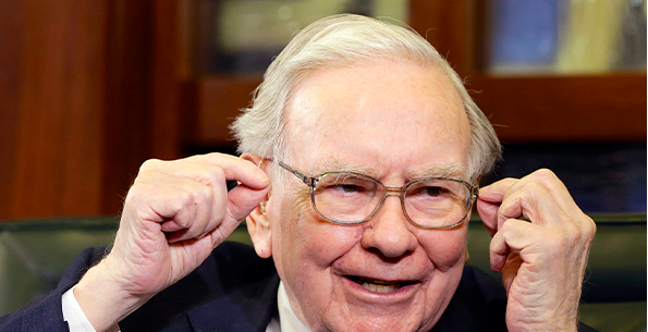 Warren Buffett Bets Big on Airlines