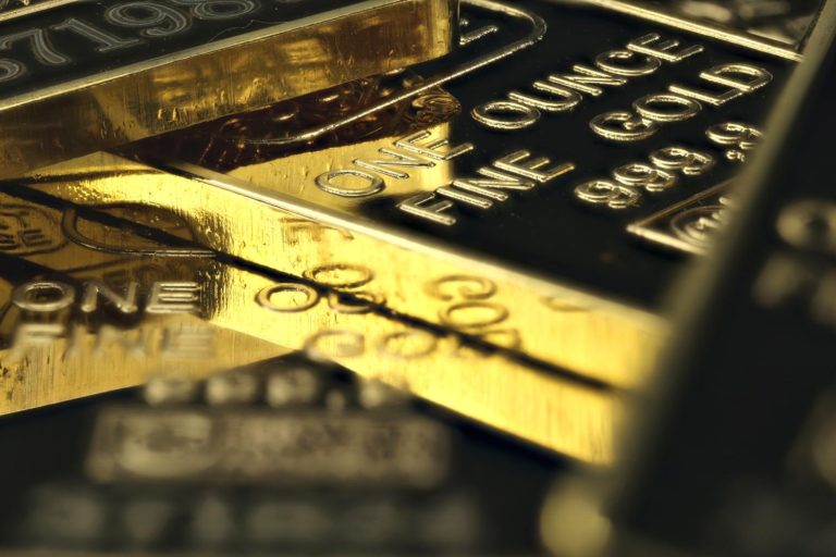 First Mover: Bitcoin Now Crushing Gold After Biggest Price Jump in Six Weeks