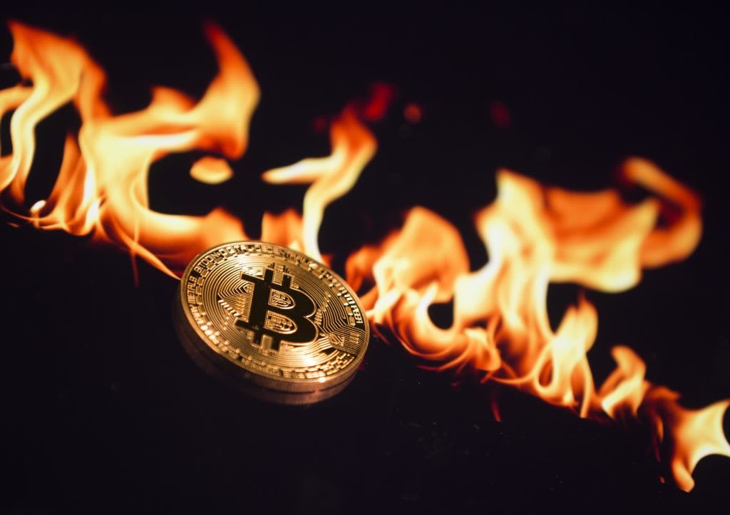 Bitcoin (BTC), cryptocurrency prices rise as halving approaches