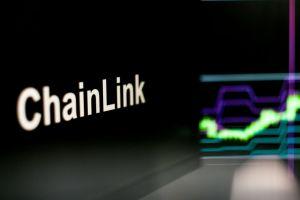 Crypto Sector Baffled as Mysterious Report Calls Chainlink a ‘Fraud’