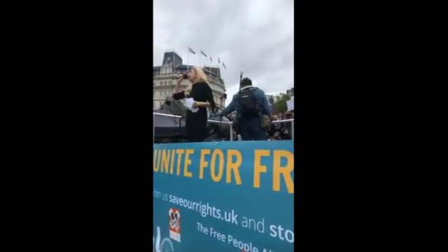 👉Kate Shemirani: UK Freedom Protest Trafalgar Square London Saturday 29 August 2020👉MIRROR