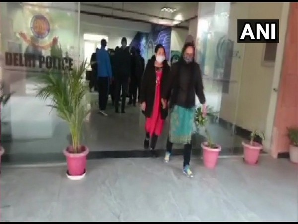 2 Chinese nationals among 12 arrested in Delhi for fraud through malicious mobile apps