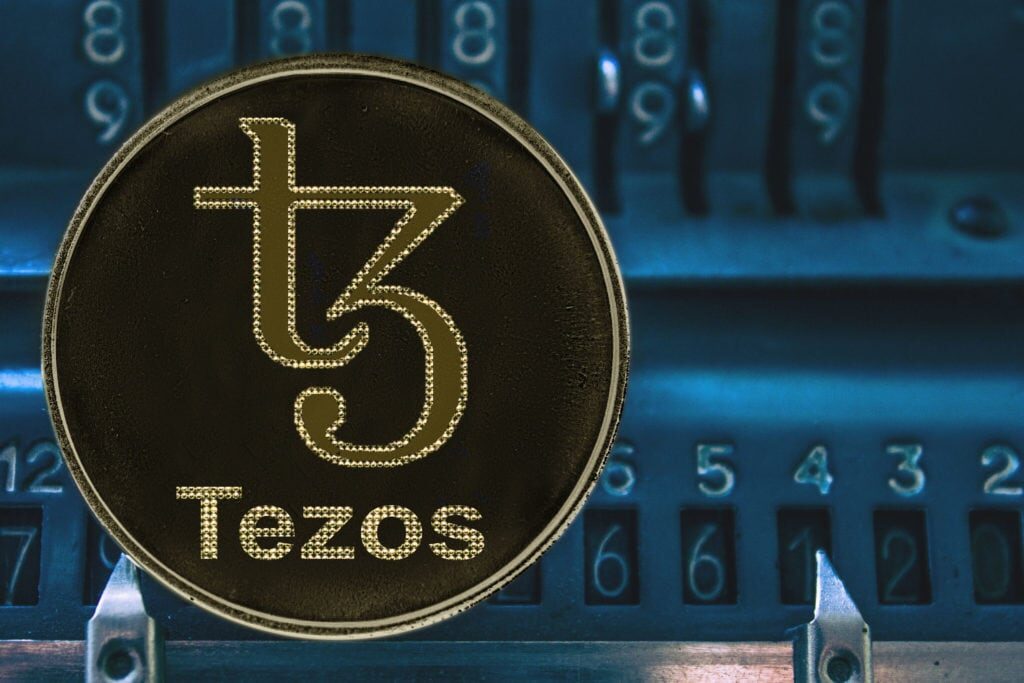 Tezos rallies 20% and returns to the market cap top20