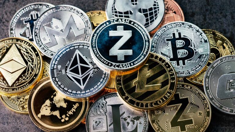 The Top 28 Cryptocurrencies to Know in 2021: BTC, ETH, DOGE and More