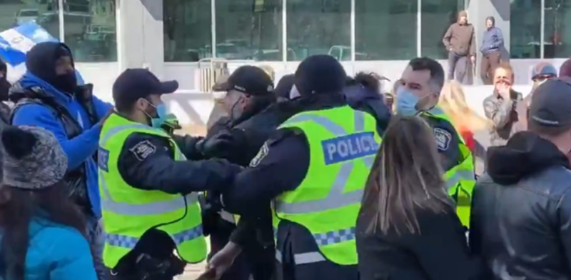Video: Police Arrest Protesters as Canadians Take to Streets Demanding End to Unscientific Lockdowns