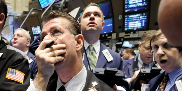 Stock Market Crash: Expert Warns 30% Drop in S&P 500 ‘Highly Probable’