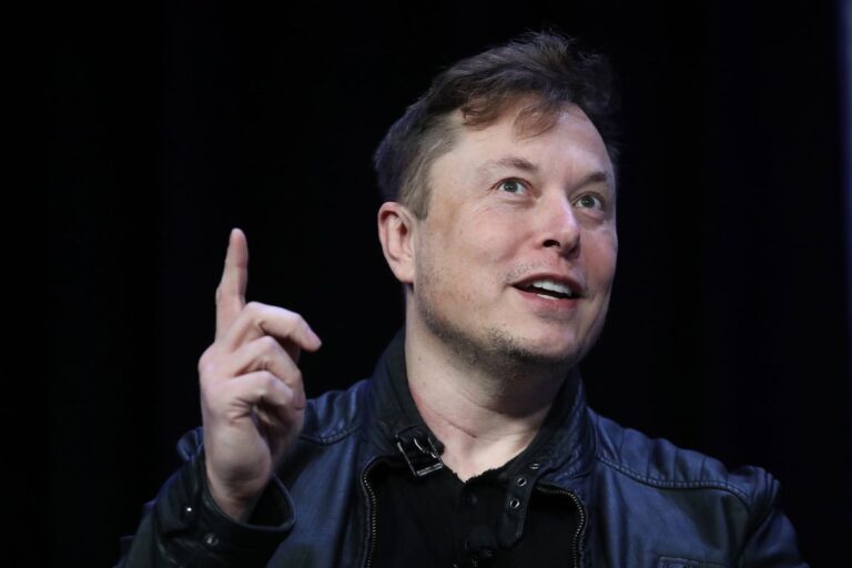 What Crypto Insiders Think About Elon Musk’s Bitcoin U-Turn