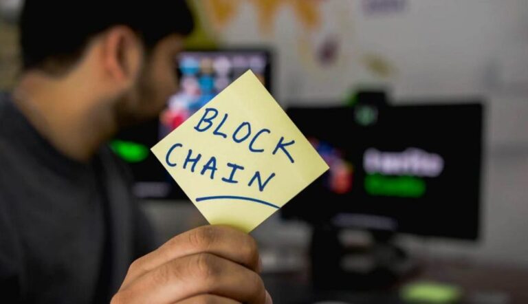 Top Stocks To Watch This Week? 3 Blockchain Stocks To Know