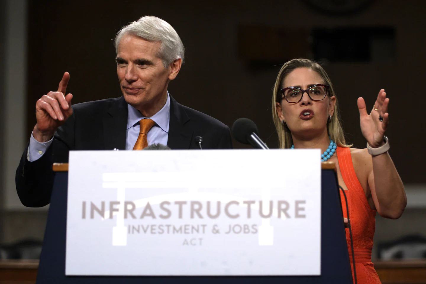 Senate set to adopt bipartisan $1.2 trillion infrastructure bill, bringing major Biden goal one step closer
