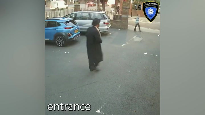 Watch: Orthodox Jewish man sustains broken foot in ‘racist attack’ shortly after ‘child punched in face’