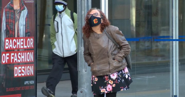 City of Calgary passes new mask bylaw, reinstates state of local emergency