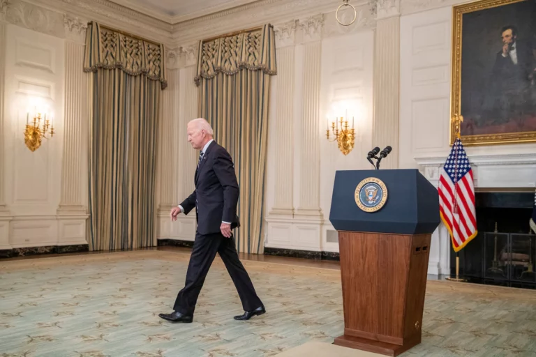 The ‘war’ over Biden’s vaccine push is mostly a contest for the approval of a vocal minority – The Washington Post
