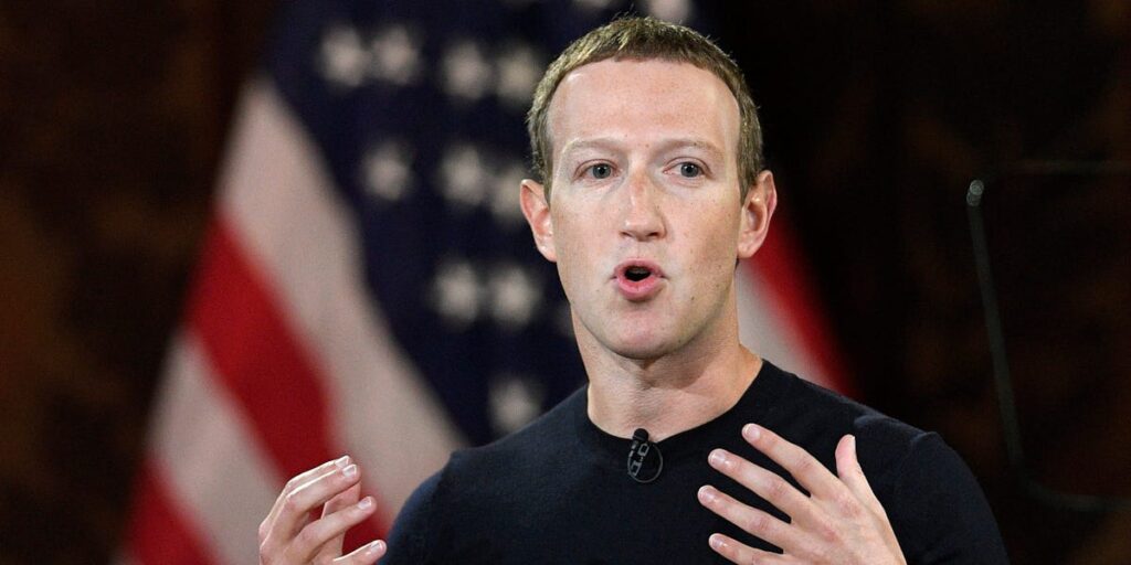 Study Shows How Zuckerberg, Bezos, Gates and Tech Elite See the World