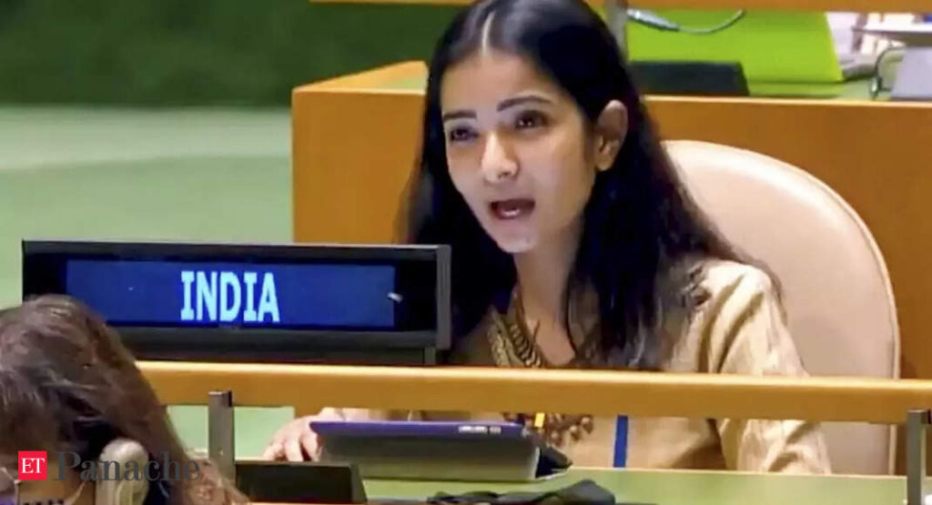 ‘Take a bow!’ Netizens laud Sneha Dubey for her firm reply to Imran Khan’s comments at UNGA – The Economic Times