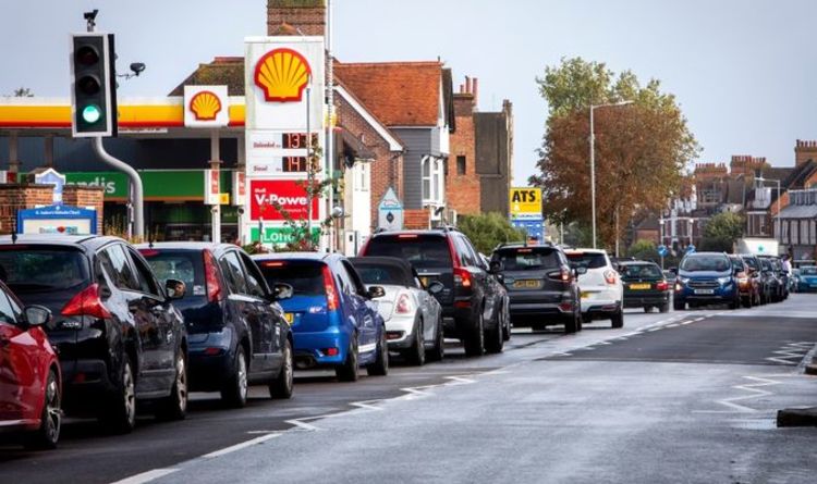 E10 farce as switch to greener fuel ‘major factor’ behind petrol crisis, retailers claim | UK | News | Express.co.uk