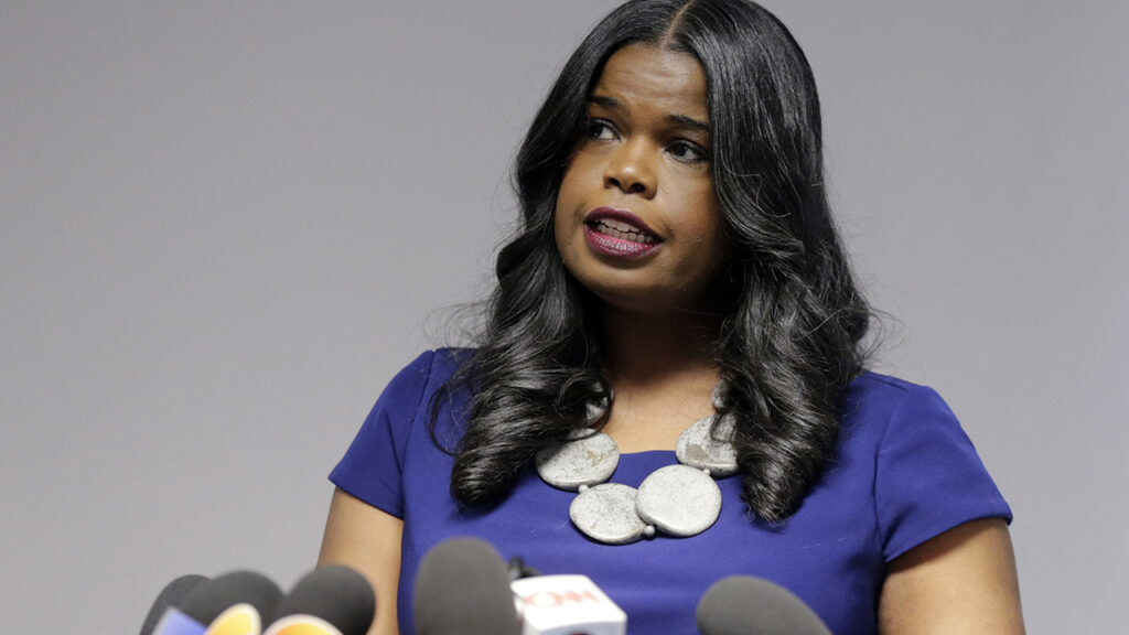 Suburban Chicago police chiefs back bill to ‘override’ Kim Foxx’s lax charging decisions