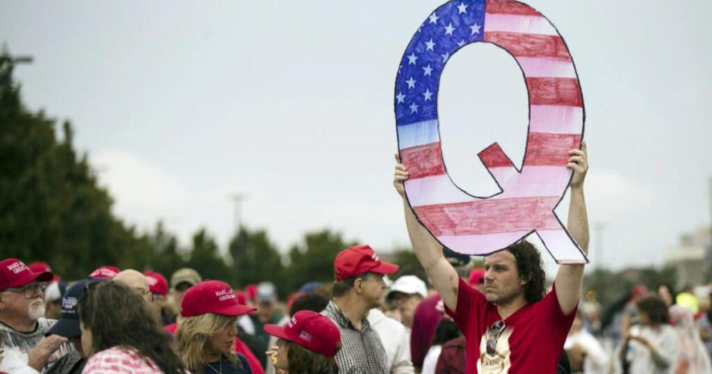 Liberals to “Moscow Mitch,” conservatives to QAnon: Facebook researchers saw how its algorithms led to misinformation – CBS News