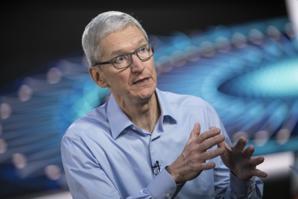 Apple is “looking into” cryptocurrency, says CEO Tim Cook – TechCrunch
