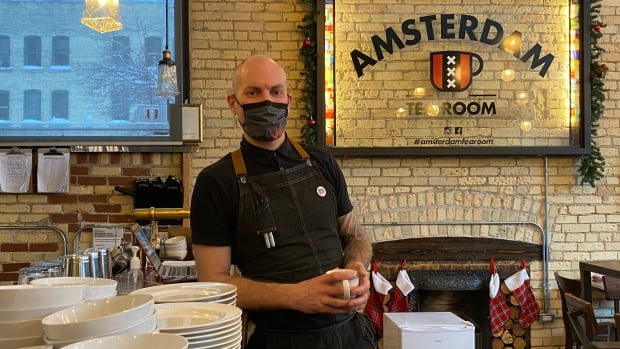 Some Winnipeg restaurateurs are voluntarily closin