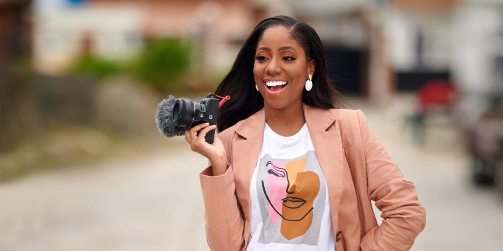 How a 28-Year-Old YouTuber Quit Her Big 4 Job and Now Earns More