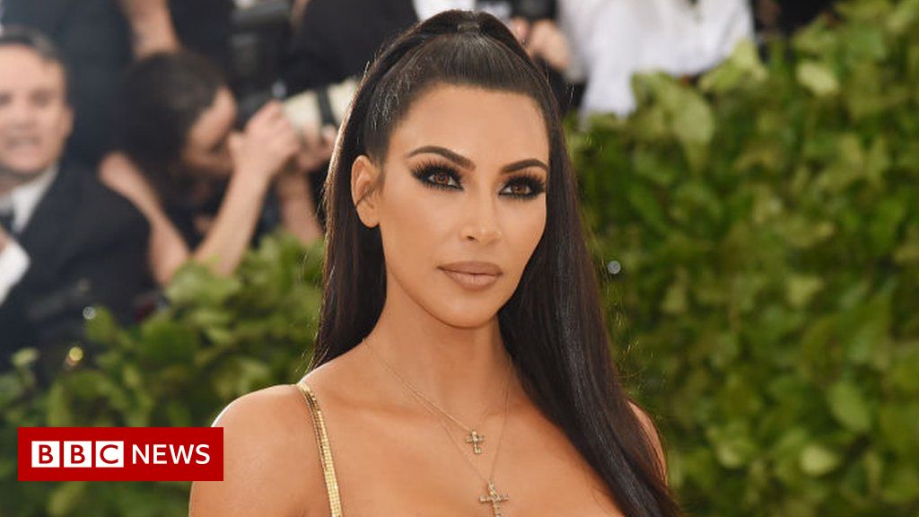 Kim Kardashian sued in crypto ‘pump and dump’ case – BBC News