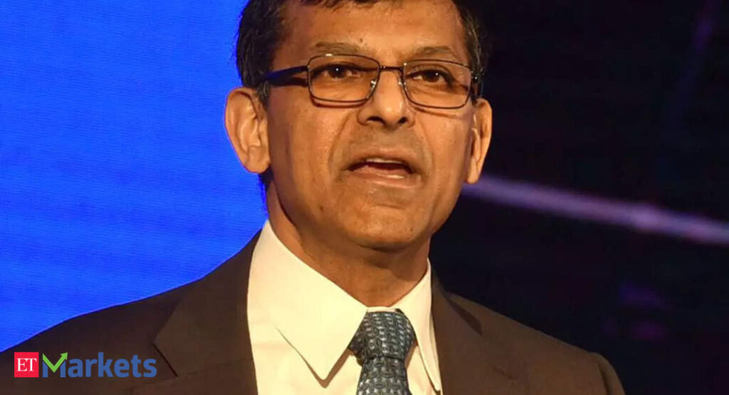 raghuram rajan: There will be a slowdown in this quarter’s activity: Raghuram Rajan – The Economic Times