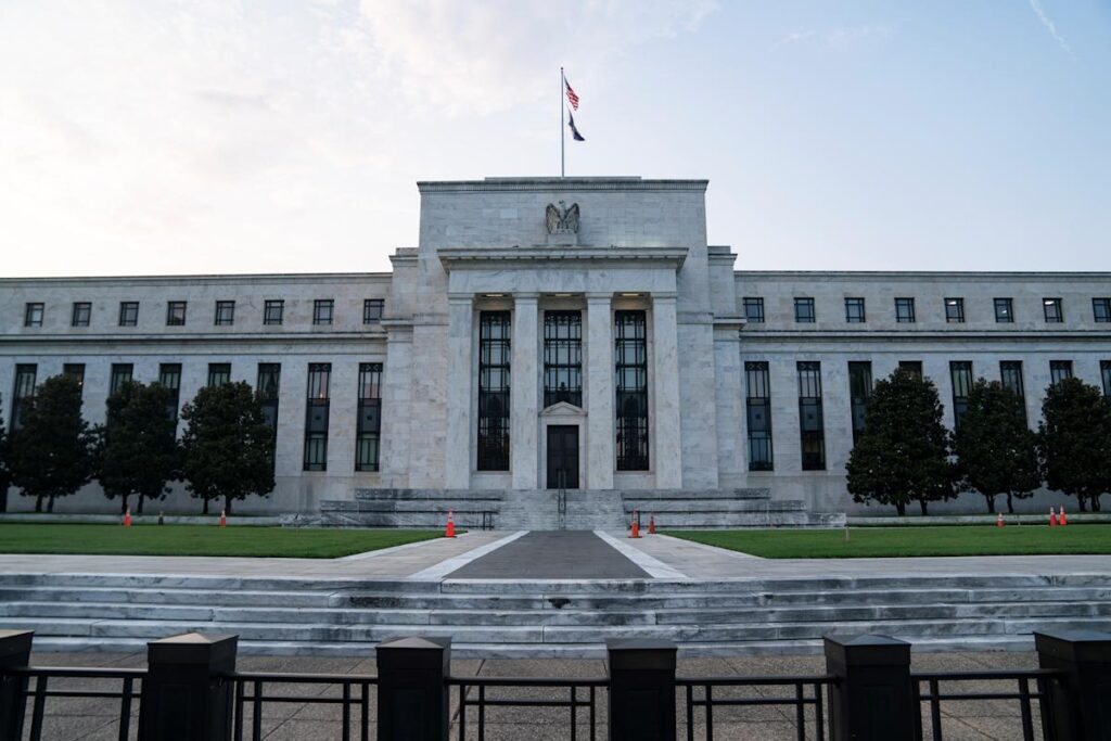 Fed unveils paper outlining central bank digital currency pros, cons