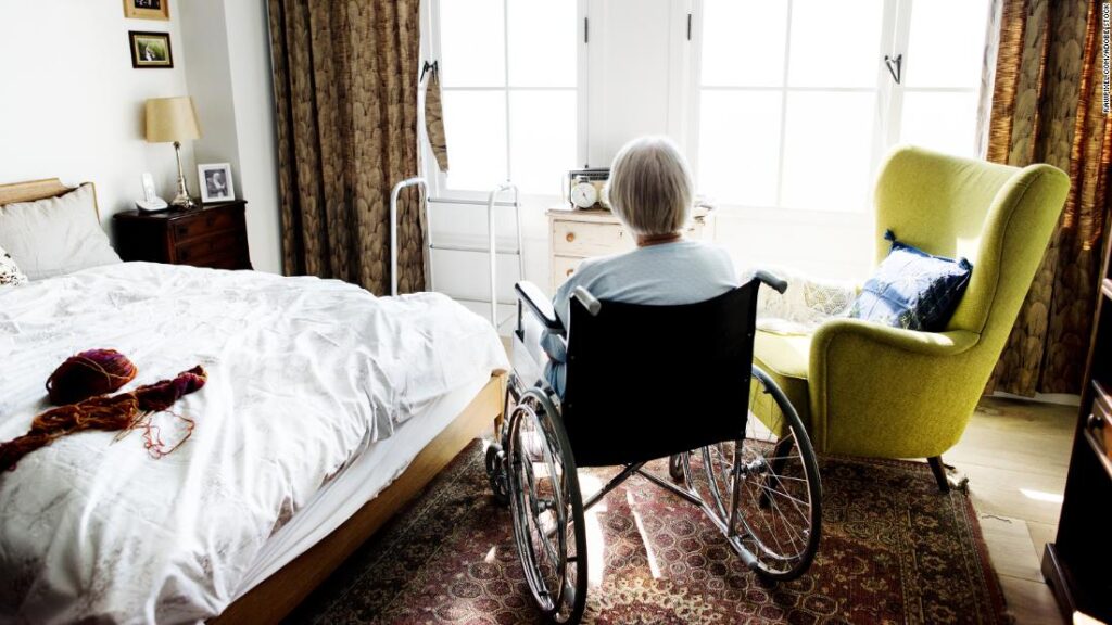 Pandemic-fueled shortages of home health aides strand patients without care