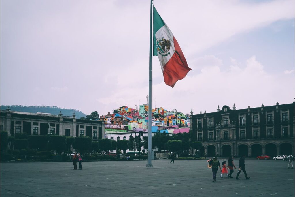 Breaking : Mexican Senator Hints That The Country Might Be Next To Legalize Bitcoin