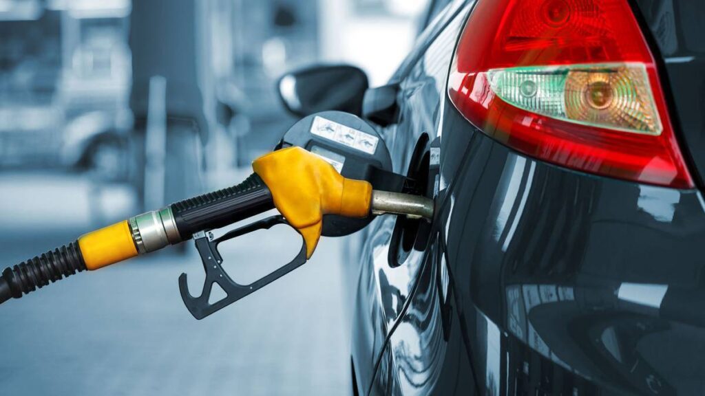 Warning to motorists: Fill up now before next big petrol hike – NZ Herald