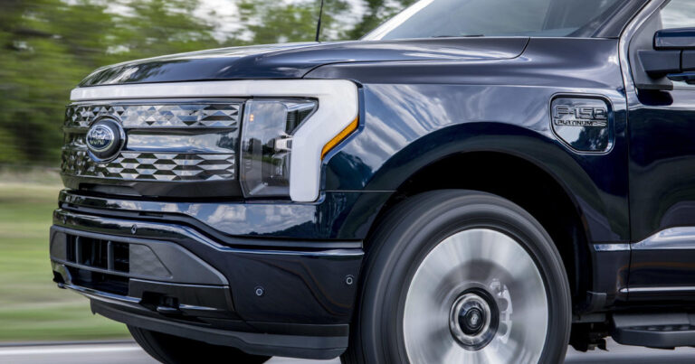 Ford’s electric pickup truck will now cost at least $46,974 – CBS News