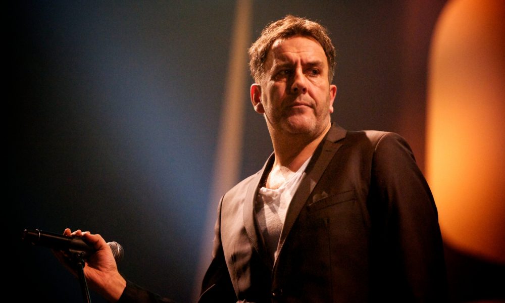 Terry Hall, Lead Singer of the Specials, Dead at 63 – Rolling Stone