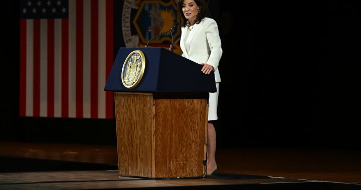 Kathy Hochul sworn in as elected New York governor: ‘Some fights we have to take on’ – National | Globalnews.ca