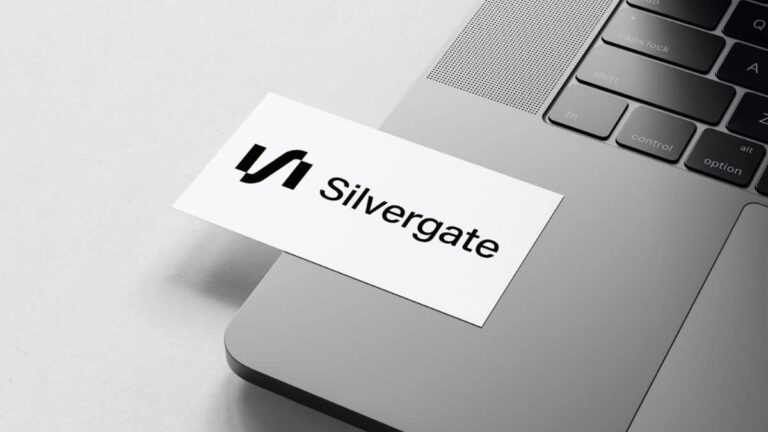 MicroStrategy and Tether Distance Themselves from Silvergate Bank