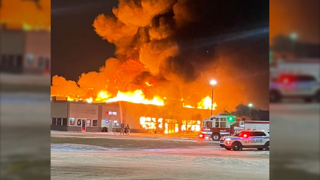 Moose Jaw strip mall destroyed by fire