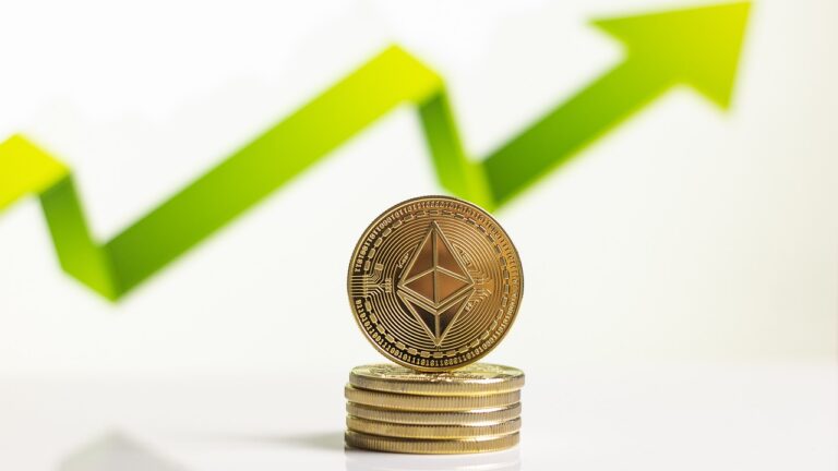 The Shanghai Upgrade Briefly Propelled Ethereum Above the $2,100 Mark | Cryptoglobe