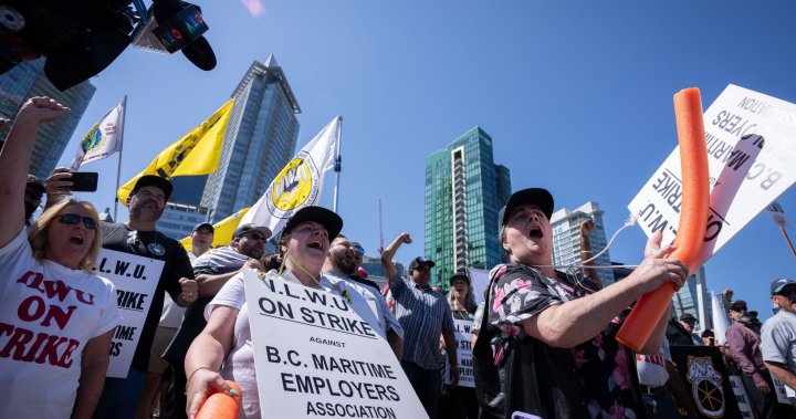 Return to the picket lines: B.C. port strike back on after union rejects offer