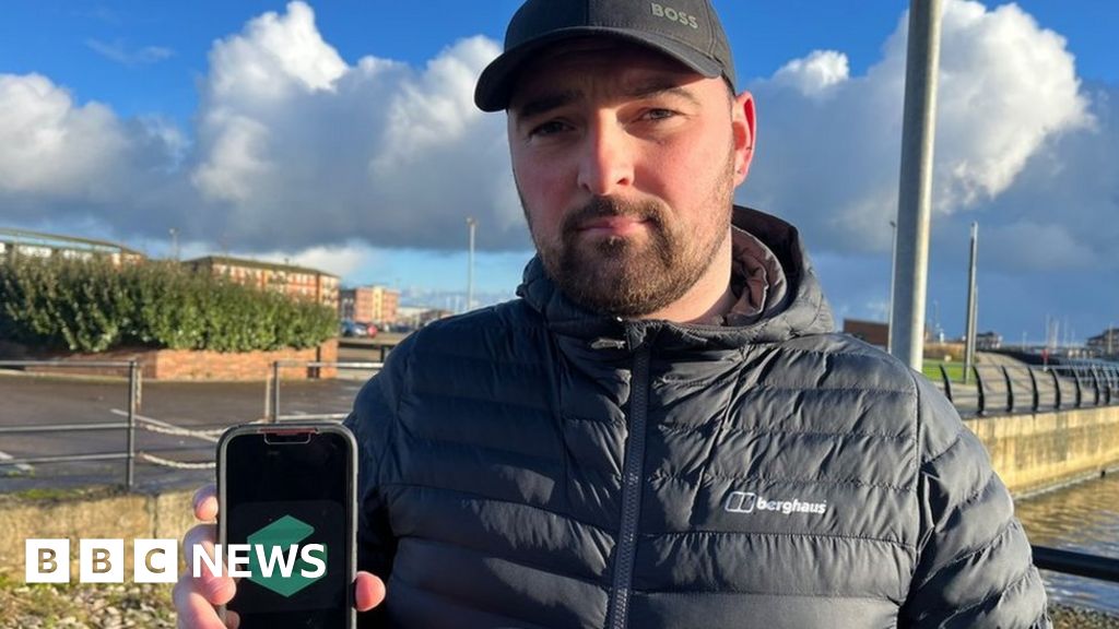Coscoin: Crypto app users left fearing for investments – BBC News