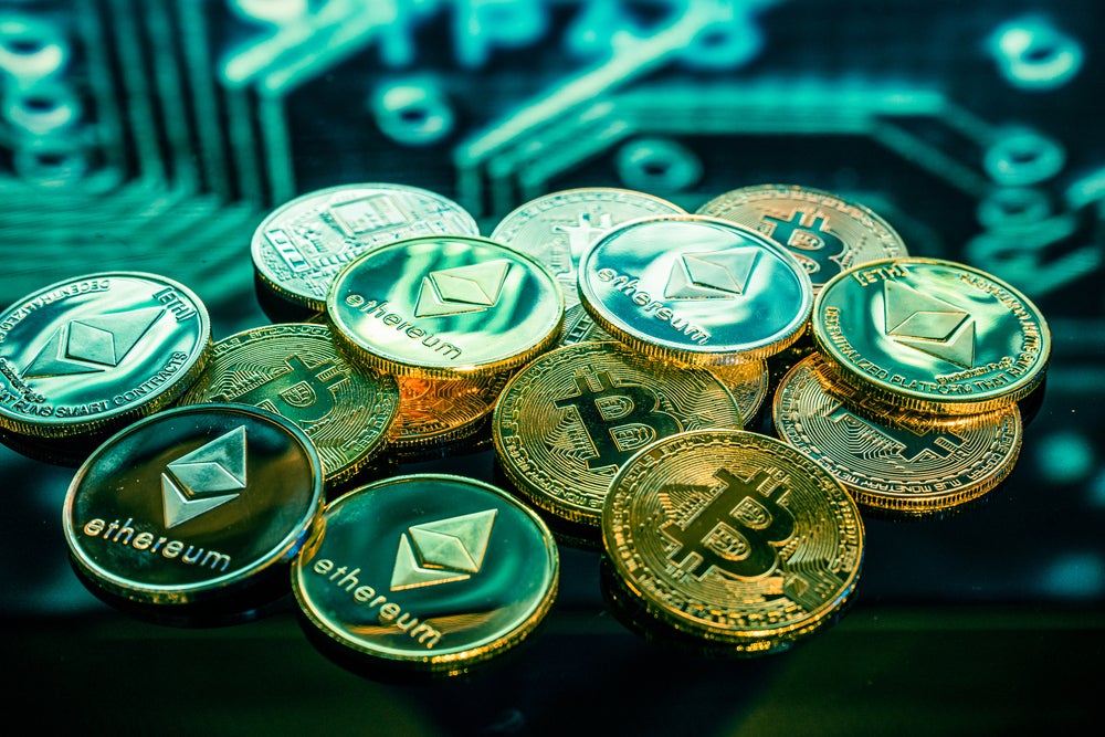 Bitcoin, Ethereum, Dogecoin Continue To Spike Amid Post-FOMC Cheer: Analyst Says Over $20B Capital Flowing Into BTC, ETH Today – Benzinga