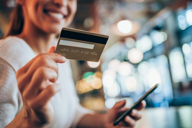 Average Credit Card Interest Rates – Jan. 2024: Rates Remain Steady