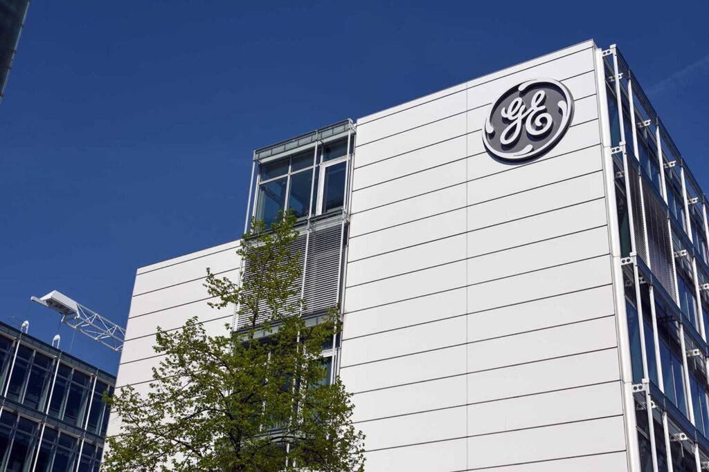 The Rise and Fall of General Electric (GE)