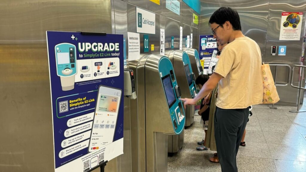 Full adoption push for SimplyGo a ‘judgment error’, EZ-Link system to stay until at least 2030: Chee Hong Tat – CNA