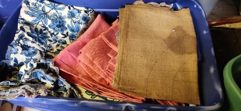 Giant Tote of Vintage Fabric | Live and Online Auctions on HiBid.com